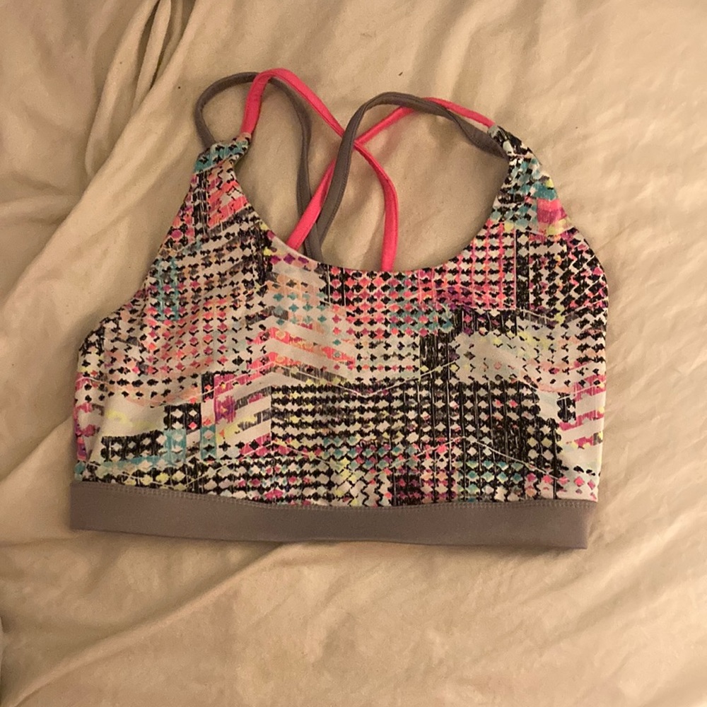 Sports bra
